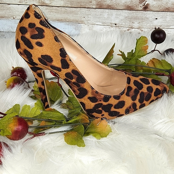 Lala Ikai Shoes - LALA IKAI, Brown Leopard heels, Size 37